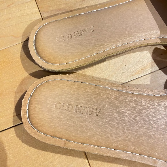 ✨2for22$ Pleather slides - Picture 5 of 5